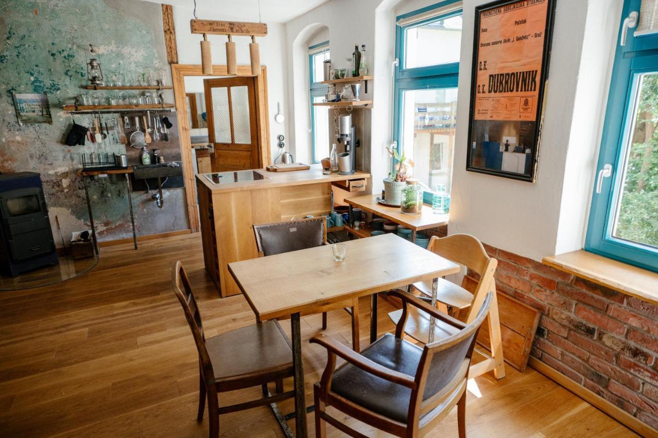 The Upholstery Tinyhouse Deluxe Eco Chalet Kreativ Citynah Chemnitz Dış mekan fotoğraf
