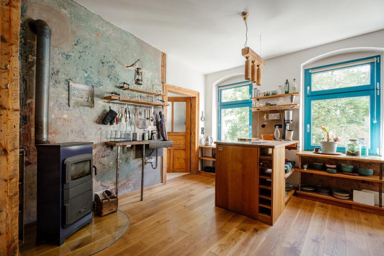 The Upholstery Tinyhouse Deluxe Eco Chalet Kreativ Citynah Chemnitz Dış mekan fotoğraf
