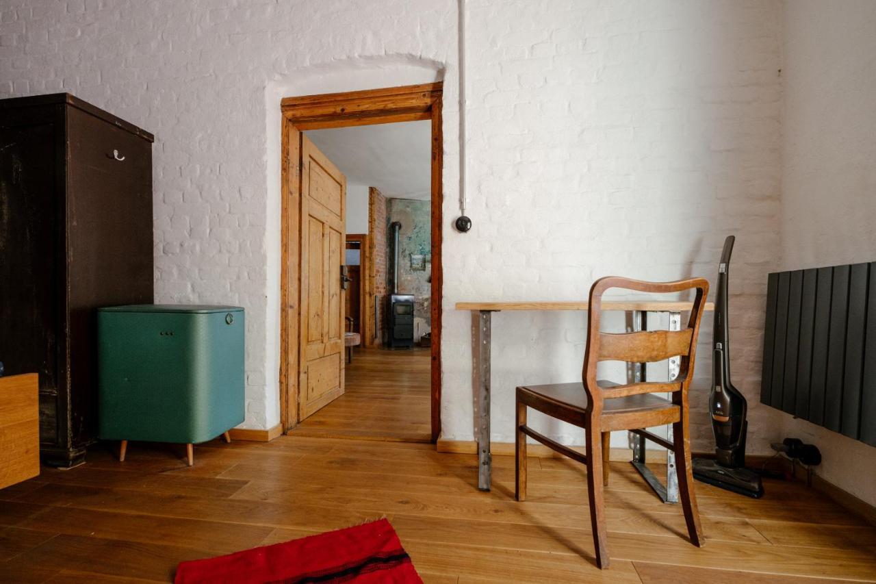 The Upholstery Tinyhouse Deluxe Eco Chalet Kreativ Citynah Chemnitz Dış mekan fotoğraf