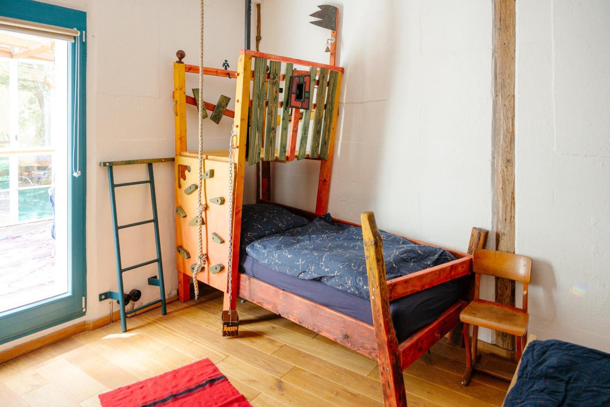 The Upholstery Tinyhouse Deluxe Eco Chalet Kreativ Citynah Chemnitz Dış mekan fotoğraf