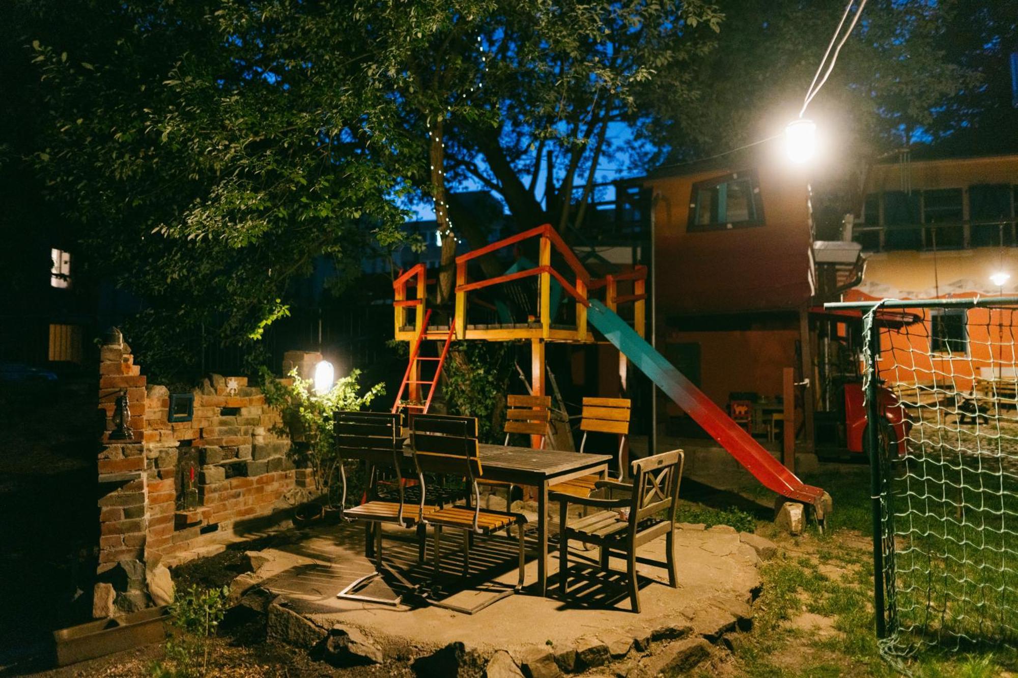 The Upholstery Tinyhouse Deluxe Eco Chalet Kreativ Citynah Chemnitz Dış mekan fotoğraf