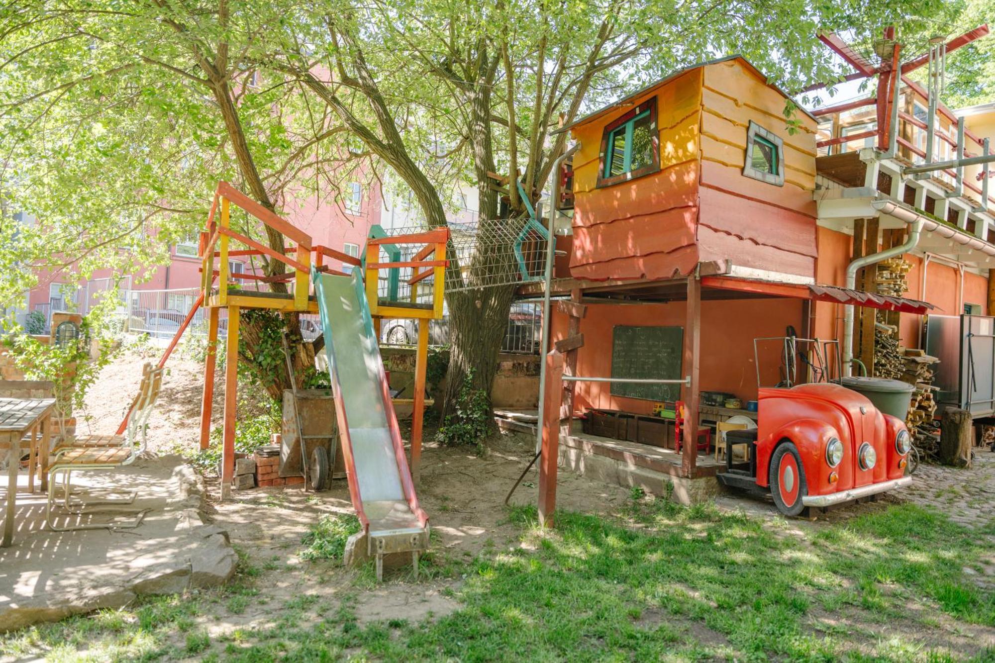 The Upholstery Tinyhouse Deluxe Eco Chalet Kreativ Citynah Chemnitz Dış mekan fotoğraf